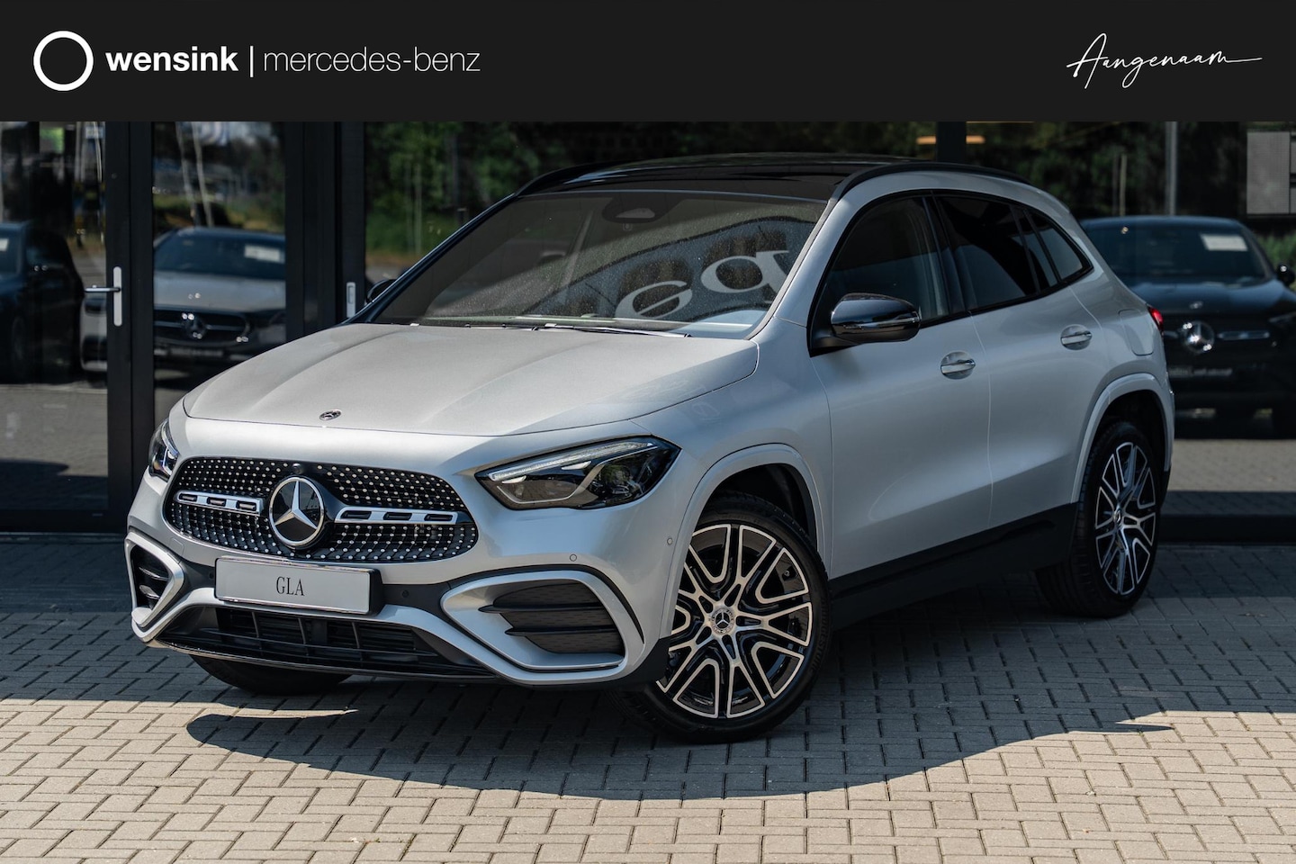 Mercedes-Benz GLA-Klasse - 250e 140 Years Edition | Panorama-schuifdak | Stoelverwarming | Sfeerverlichting | Achteru - AutoWereld.nl
