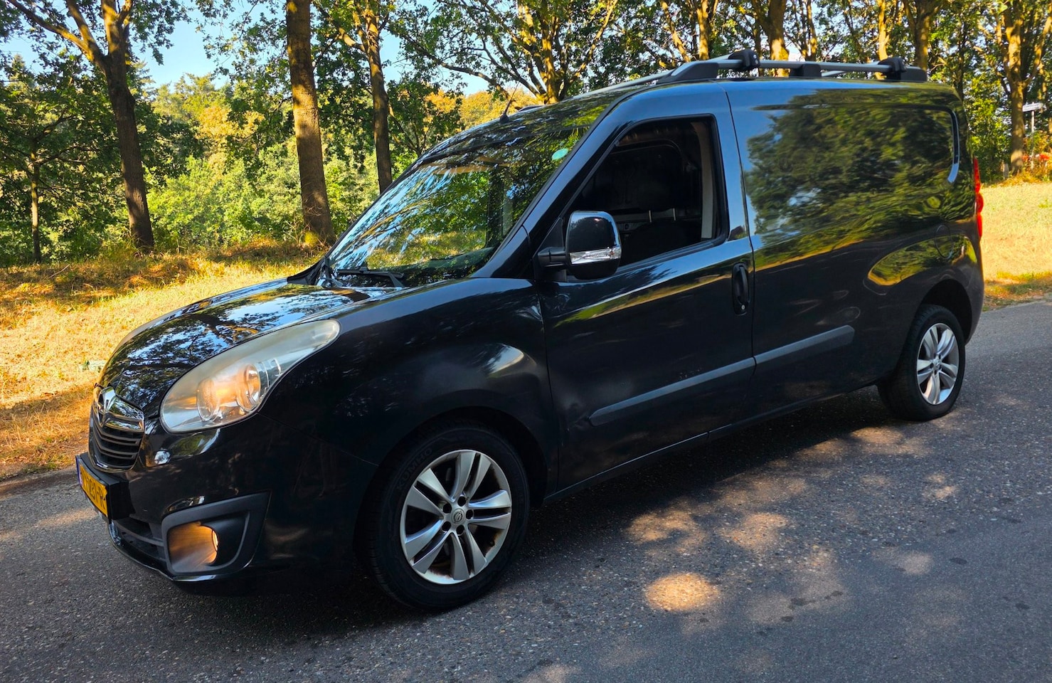 Opel Combo - 1.3 CDTi L2H1 ecoFLEX Sport APK T/M 18-06-2027 - AutoWereld.nl