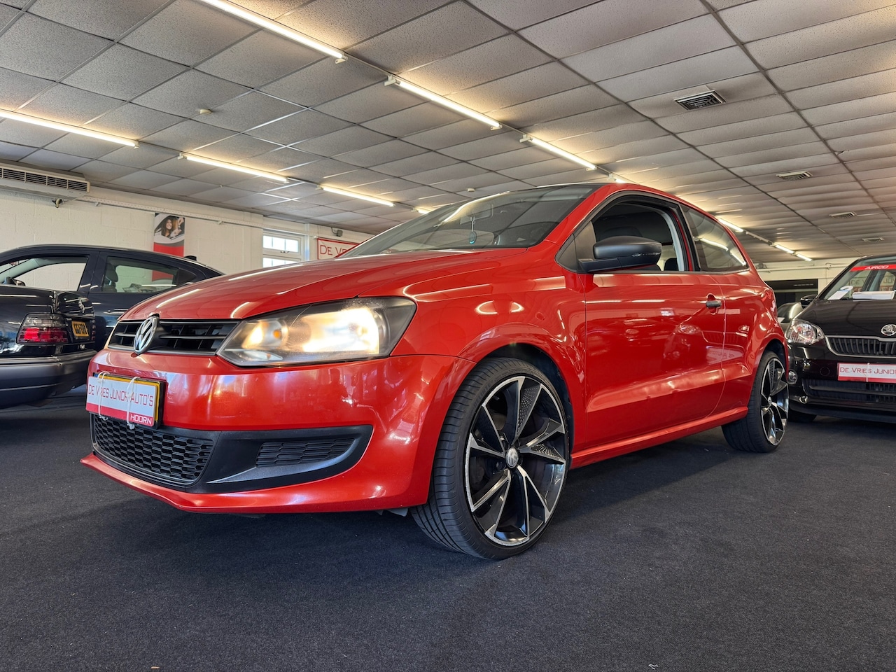 Volkswagen Polo - 1.4-16V Trendline. Touchscreen, schuifdak, LM 18 en meer! - AutoWereld.nl
