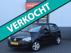 Volkswagen Polo - 1.2-12V Comfortline airco LM 4-deurs carplay