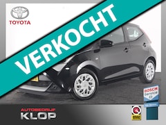 Toyota Aygo - 1.0 VVT-i x-play / achteruitrijcamera / groot scherm