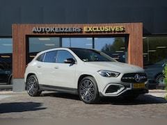 Mercedes-Benz GLA-Klasse - 200 AMG Line Panoramadak Adapt. Cruise AMG Pakket Ambient Wide Screen