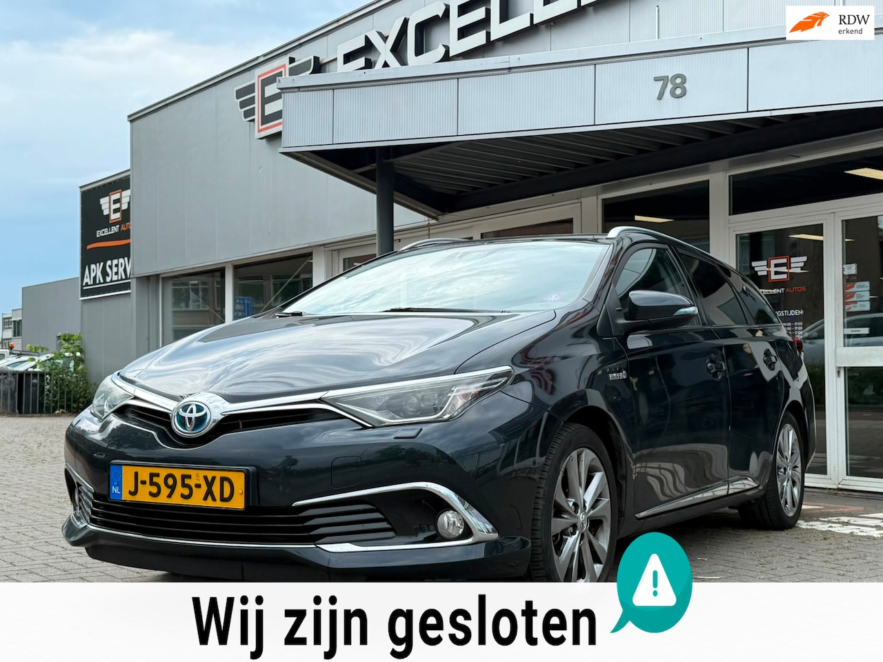 Toyota Auris Touring Sports - 1.8 Hybrid Executive 1.8 Hybrid Executive - AutoWereld.nl