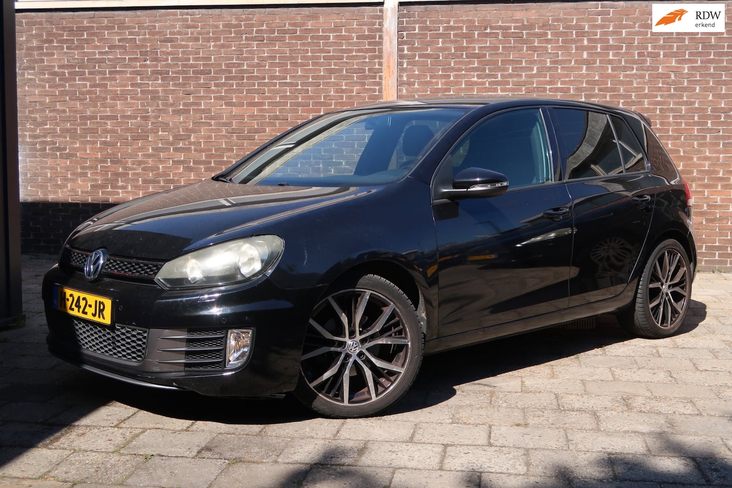 Volkswagen Golf - 1.2 TSI Tour II *Rijklaarprijs *Onderhouden *Climate control - AutoWereld.nl