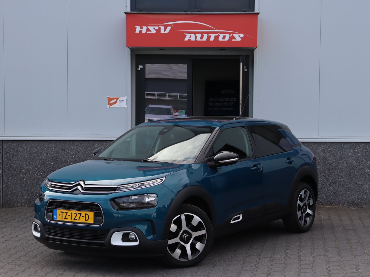 Citroën C4 Cactus - 1.2 PureTech Shine navi panodak - AutoWereld.nl