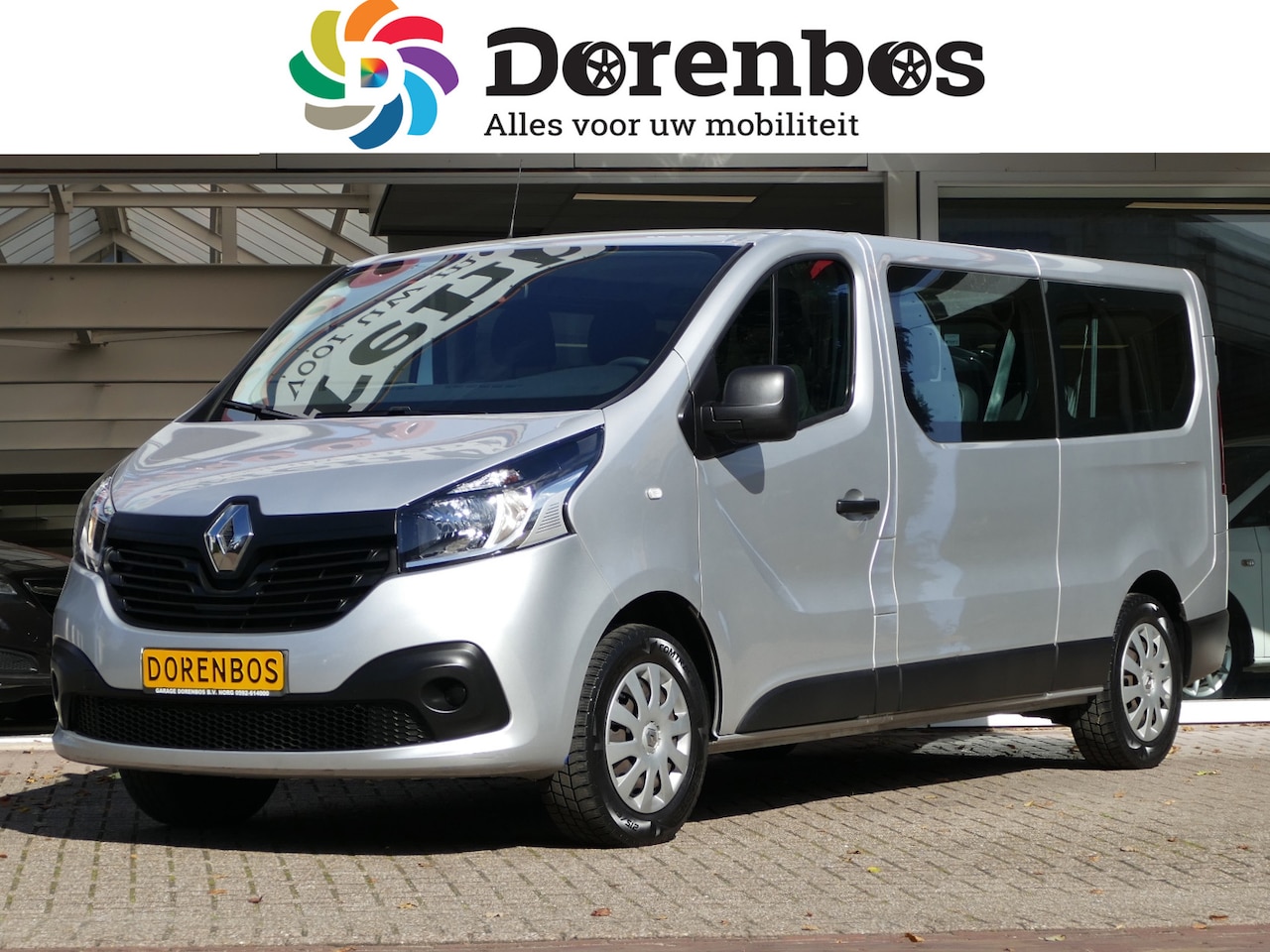 Renault Trafic Passenger - 1.6 dCi Grand Authentique Energy 9 persoons | €12.950,-excl. BTW - AutoWereld.nl