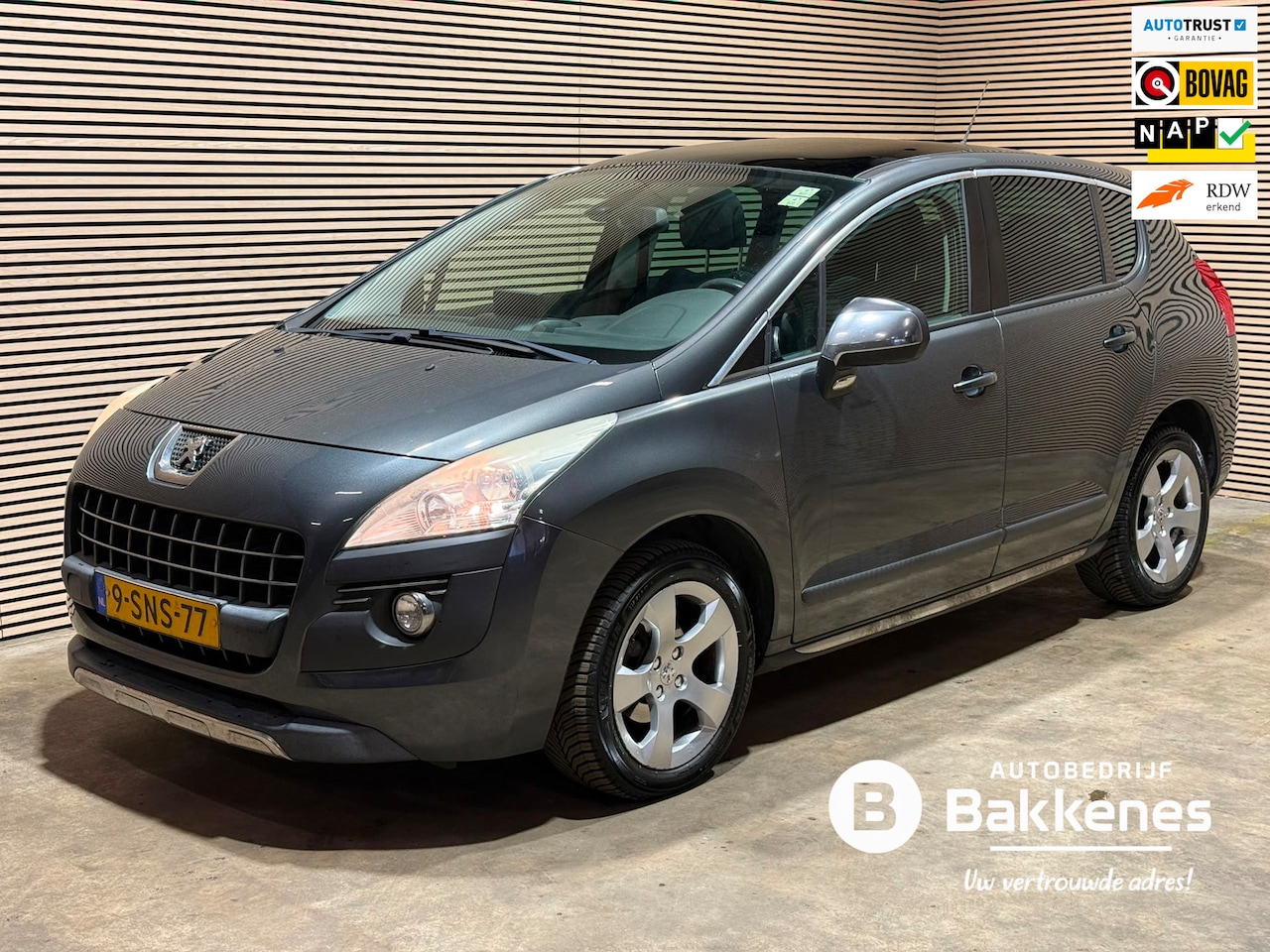 Peugeot 3008 - 1.6 VTi Style | Airco | Cruise | Trekhaak - AutoWereld.nl