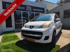 Peugeot 107 - 1.0-12V XS