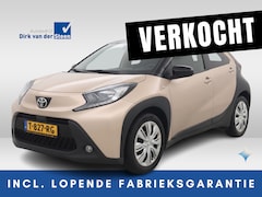 Toyota Aygo X - 1.0 VVT-i MT Play | Stoelverwarming | Apple Carplay/ Android Auto | Achteruitrijcamera | A