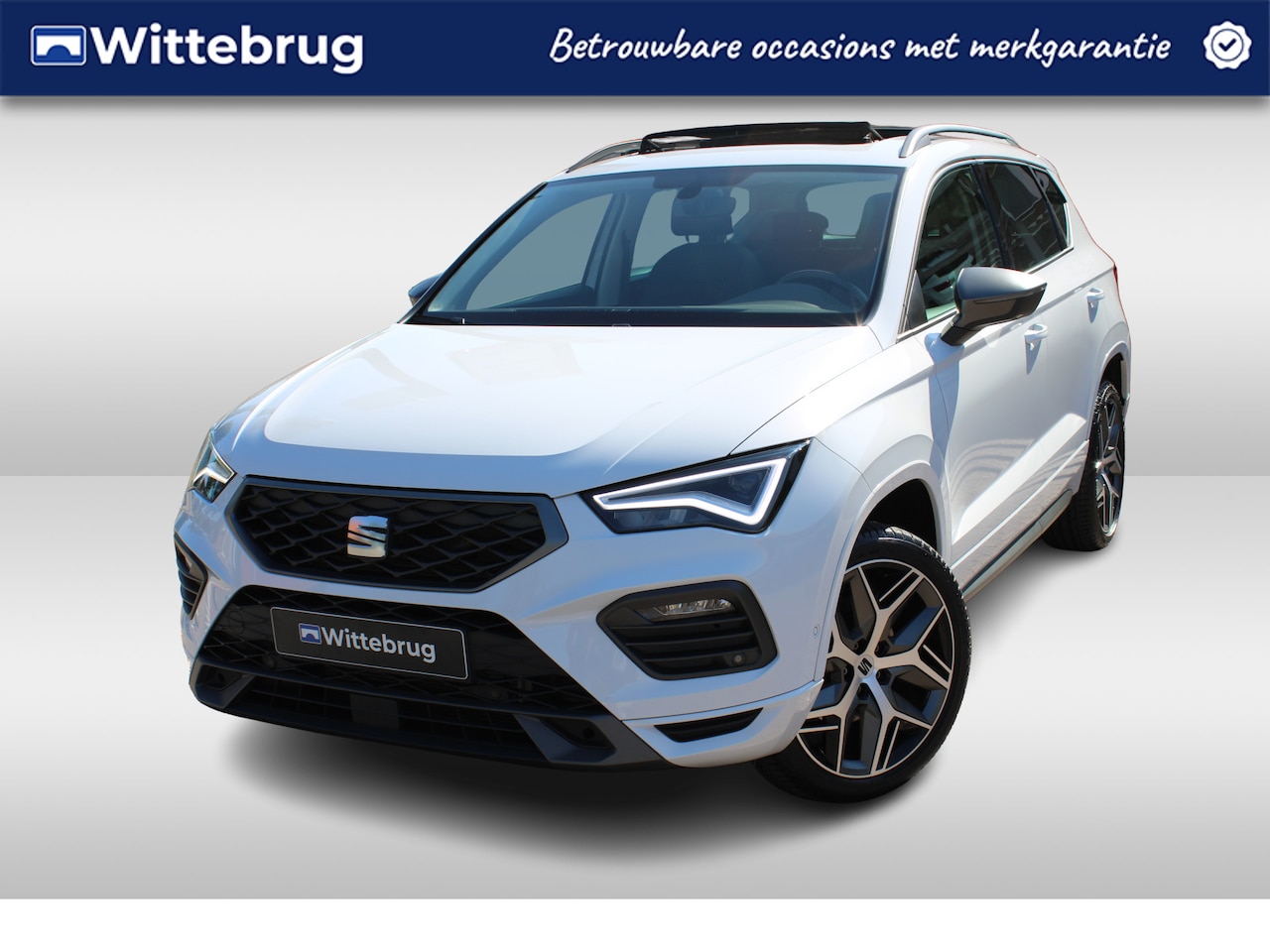 SEAT Ateca - 1.5 TSI 150pk FR DSG Automaat / Panorama schuifdak / Navigatie / LM 19 inch / Camera / Par - AutoWereld.nl