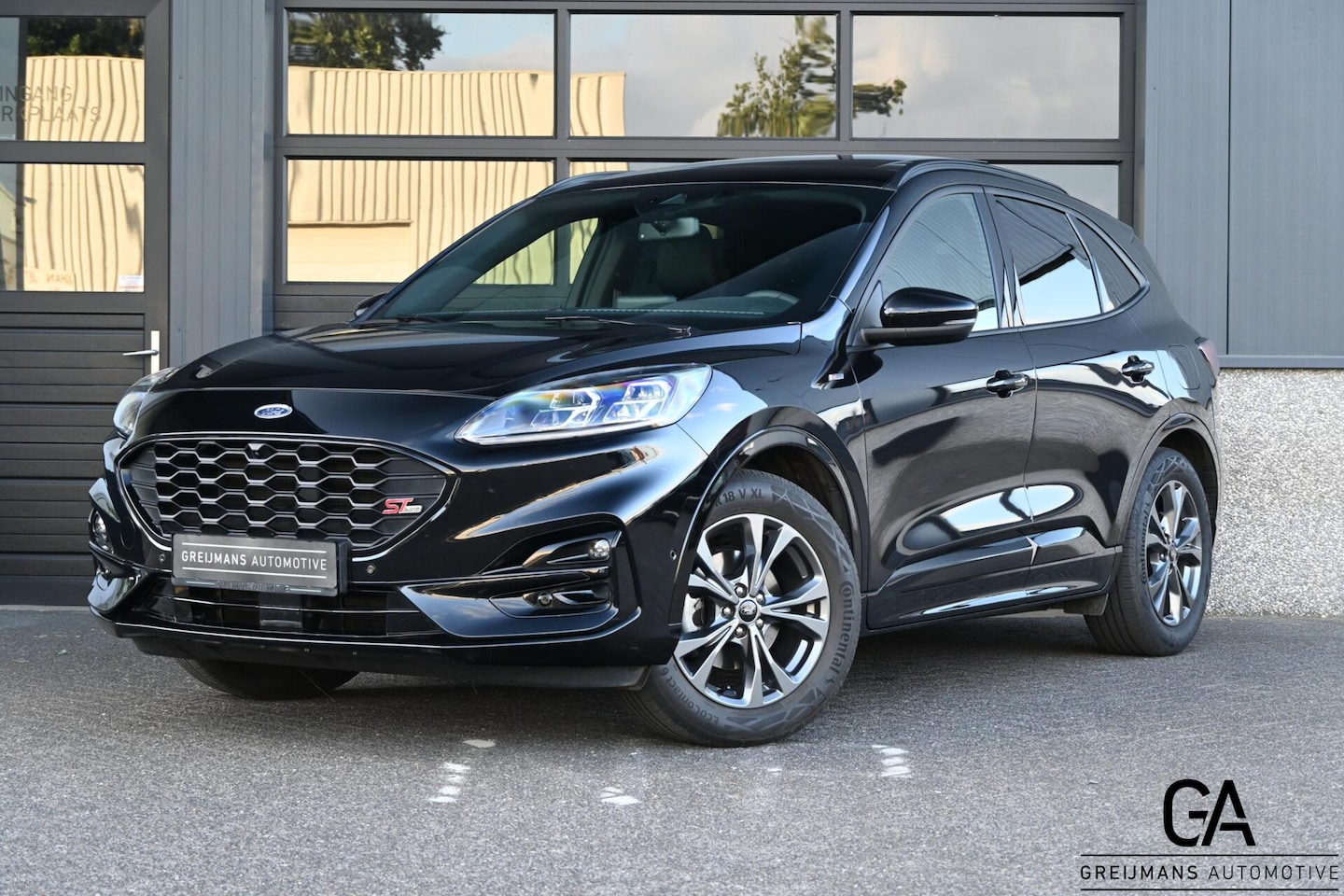 Ford Kuga - 2.5 FHEV ST-Line X|Panoramadak|Trekhaak|Carplay - AutoWereld.nl