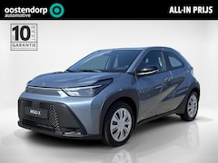 Toyota Aygo X - Hybrid 115 play | Nieuw | Achteruitrij camera | Climate Control |