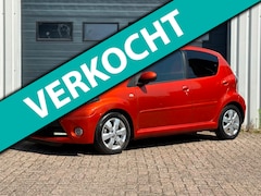 Toyota Aygo - 1.0 VVT-i Dynamic Orange 2e EIG/AUTOMAAT/AIRCO