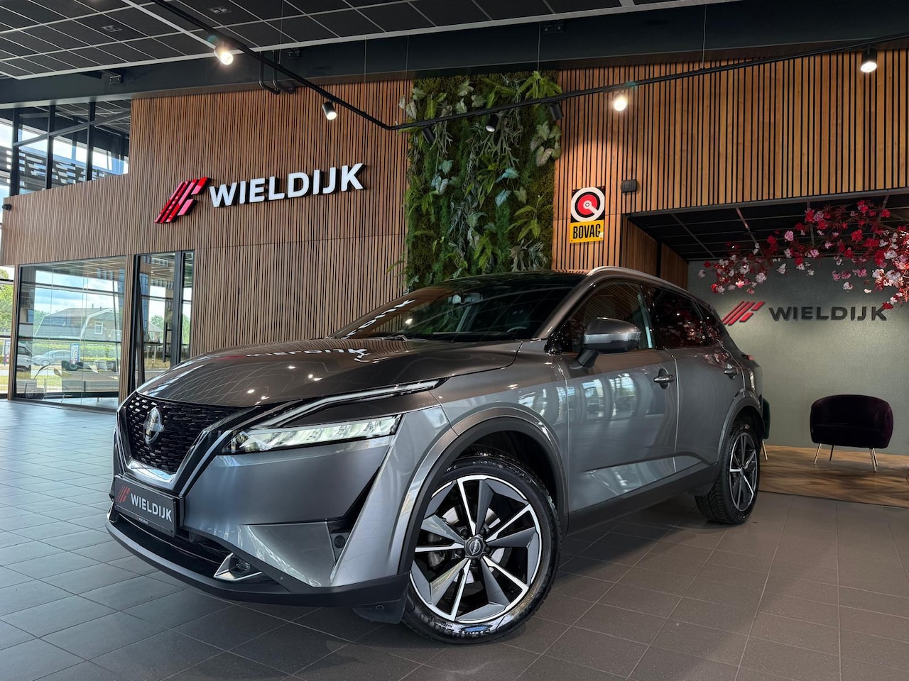 Nissan Qashqai - 1.3 MHEV Xtronic Tekna Plus 360 cam pannorama head up - AutoWereld.nl