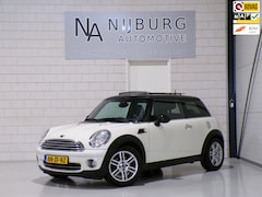 MINI Cooper - 1.6 120PK Chili "Origineel NL" Panoramadak Bluetooth Cruise-control Automatische-airco Nie