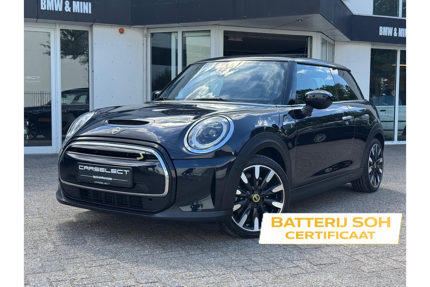 MINI Electric - Cooper SE |17"LMV | Panorama | Harm/Kardon | Head-up | Leder | Comfort - AutoWereld.nl