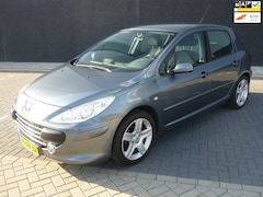 Peugeot 307 - 1.6-16V Oxygo