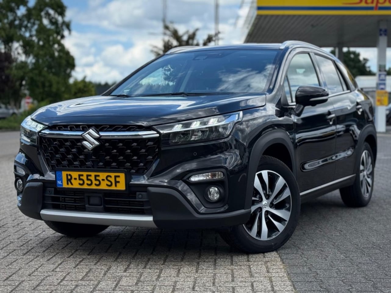 Suzuki S-Cross - 1.4 STYLE BOOSTERJET PANORAMA 360 CAMERA HALF-LEER TREKHAAK 1500KG - AutoWereld.nl