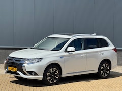 Mitsubishi Outlander - 2.0 PHEV Prestige Leer, schdak