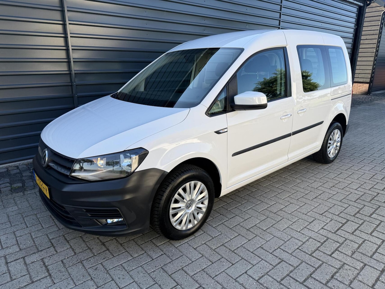 Volkswagen Caddy - Combi 1.2 TSI Benzine! Trendline 5 Pers - AutoWereld.nl