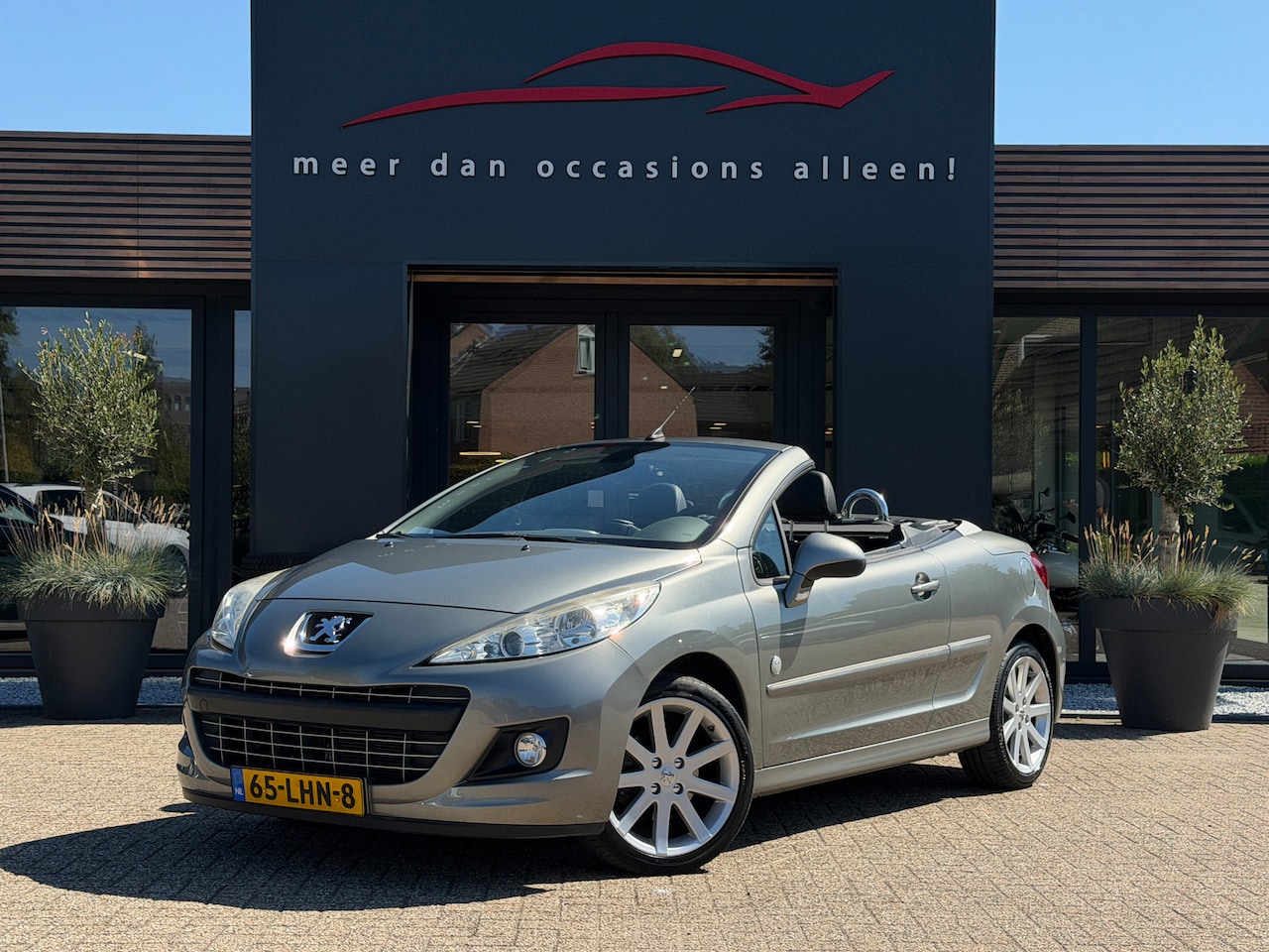 Peugeot 207 CC - Roland Garros 1.6 VTi | Foto's volgen - AutoWereld.nl