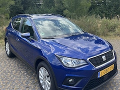 SEAT Arona - 1.0 TSI Xcellence Business Intense Automaat, alcantara bekleding en trekhaak