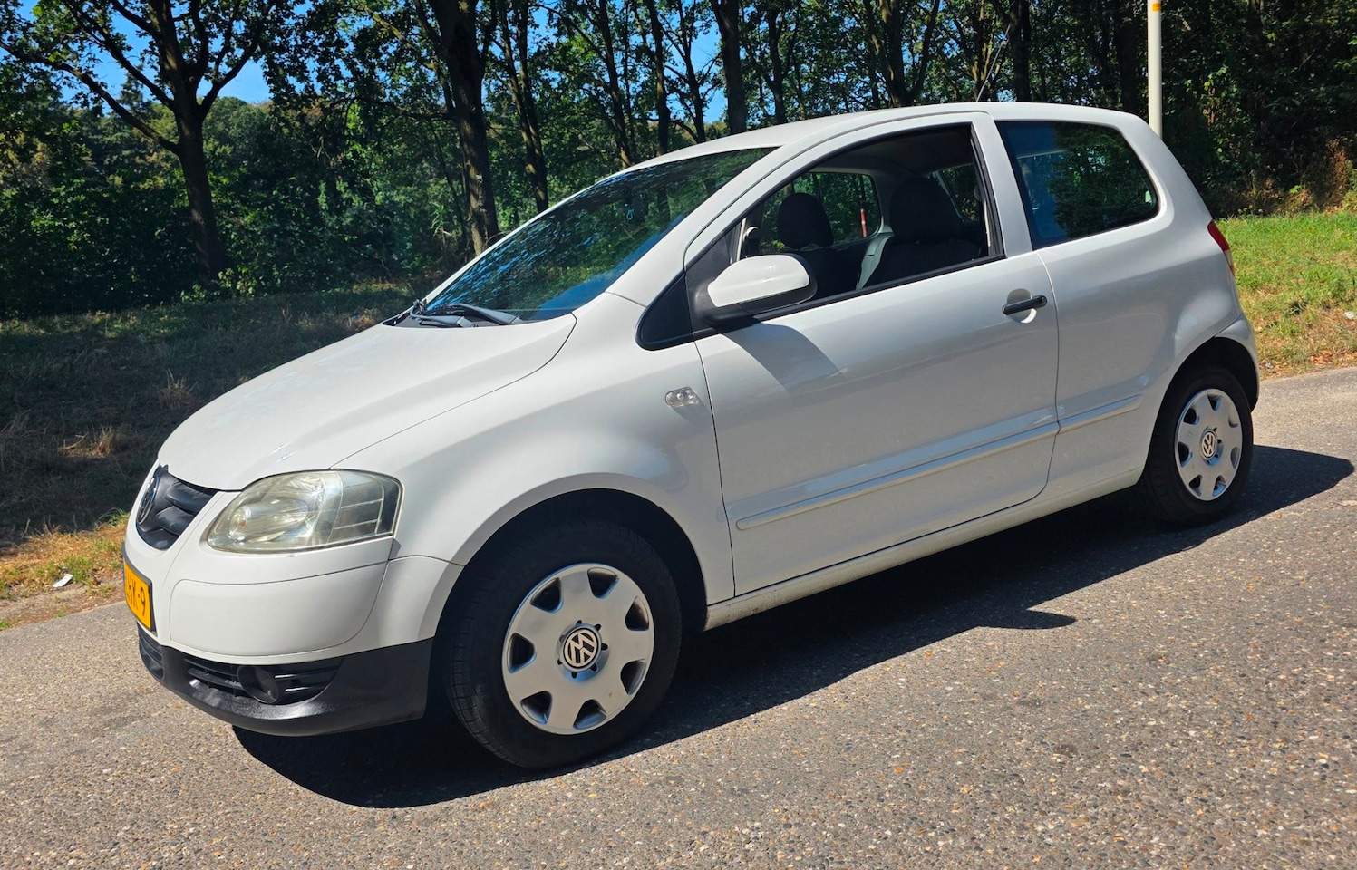 Volkswagen Fox - 1.2 Airco - Elektr Pakket - BJ 2010 - NL Auto - AutoWereld.nl