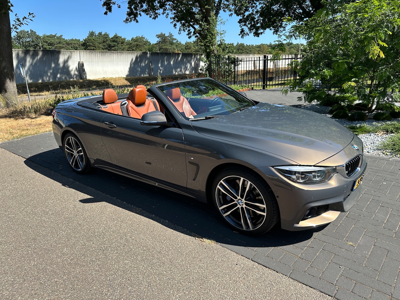 BMW 4-serie Cabrio - 440i xDrive High Executive volle auto, performance en sound kit - AutoWereld.nl