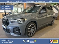 BMW X1 - xDrive25e High Executive M-Sport | Panorama | 19” | Trekhaak | Camera | HUD | Stormbay met