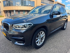 BMW X3 - 2.0i xDrive High Executive 184 PK AUT LEDER LED CAMERA