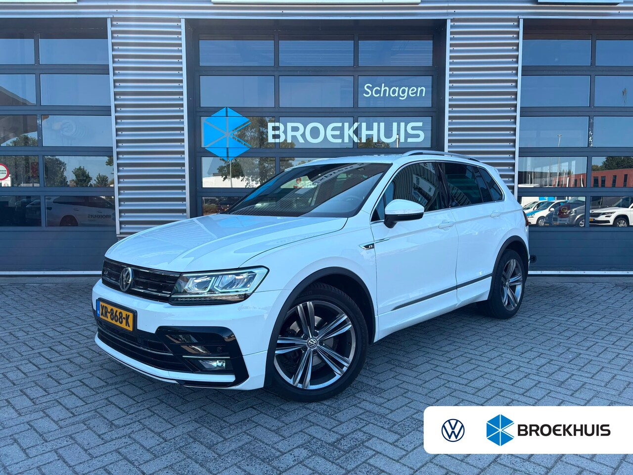 Volkswagen Tiguan - 1.5 TSI 130 pk Comfortline Business | Panoramdak | Elektrische achterklep | Cruise control - AutoWereld.nl