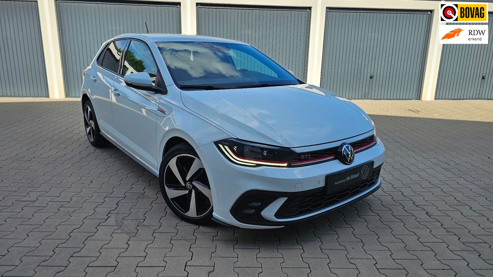 Volkswagen Polo - 2.0 TSI GTI DSG|LED/ACC/NAVI/PDC/APP - AutoWereld.nl