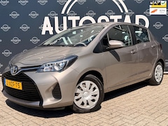 Toyota Yaris - 1.3 VVT-i Aspiration Automaat / NL-Auto / 2e Eigenaar / NAP / Navi / Airco