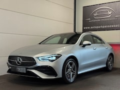 Mercedes-Benz CLA-Klasse - 250e AMG Line Pano, ACC, Sfeerverlichting, LED, Stuurverwarming, Trekhaak, Keyless, Standk