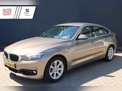 BMW 3-serie Gran Turismo - 320i Business Navigatie Cruisecontrole