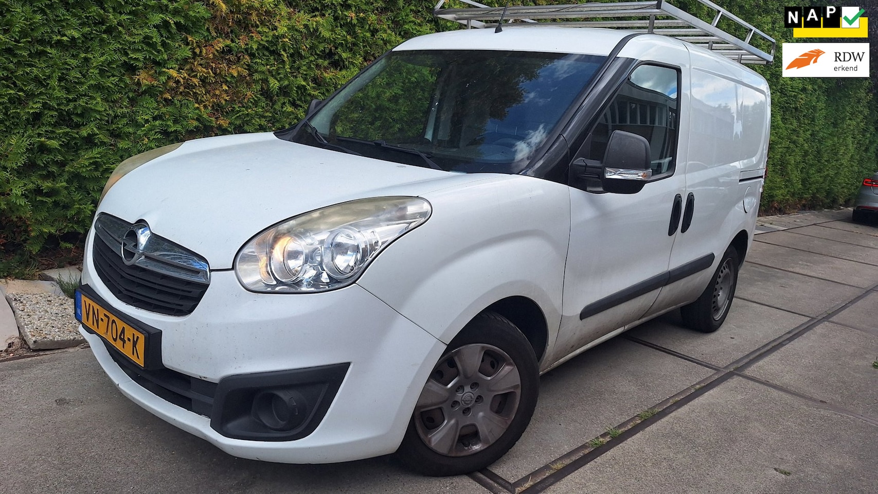 Opel Combo - 1.3 CDTi L1H1 ecoFLEX Sport 1.3 CDTi L1H1 ecoFLEX Sport - AutoWereld.nl