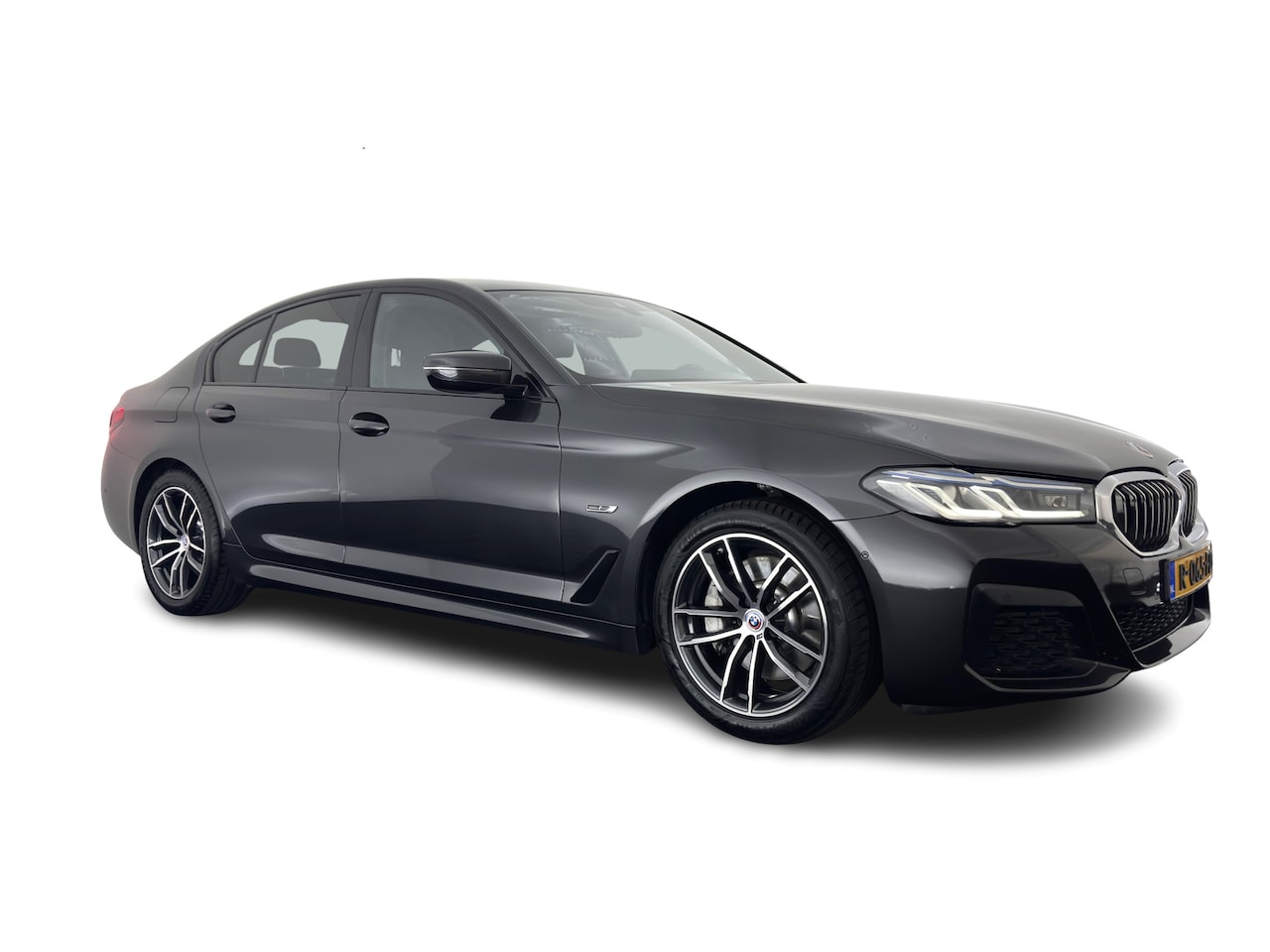 BMW 5-serie - 530e Business Edition Plus M-Sportpack (Plug-in) (INCL.BTW) *LEATHER | FULL-LED | MEMORY-P - AutoWereld.nl
