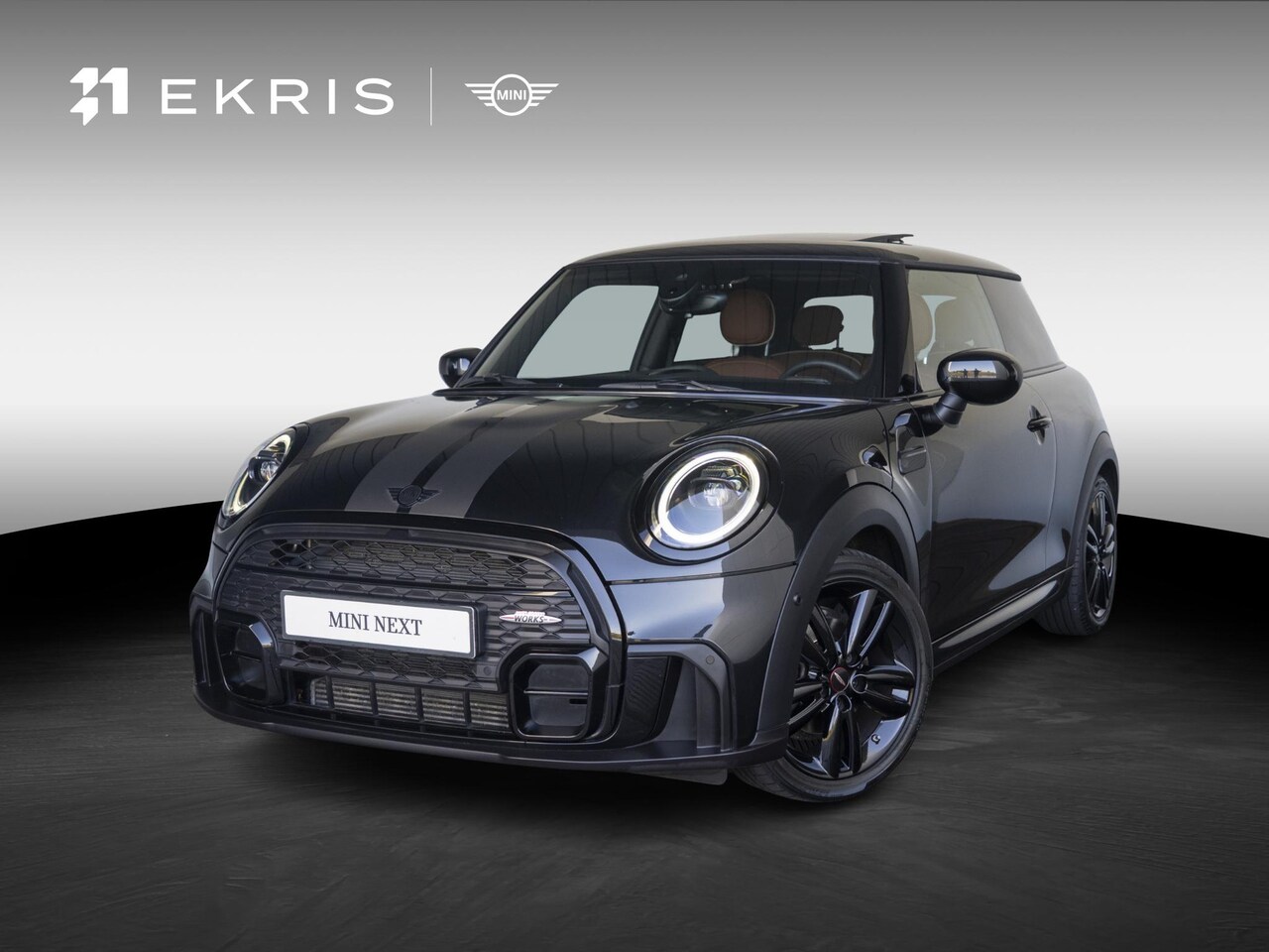 MINI 3-Deurs - Cooper Aut. | JCW-pakket | Stuur & Stoelverwarming | Glazen panoramadak | Adaptief onderst - AutoWereld.nl