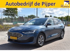 Ford Focus Wagon - 1.0 EcoBoost Hybrid Titanium Winter Pack | NL-Auto | 1ste eigenaar | Carplay | Stoelverwar