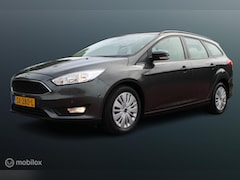 Ford Focus Wagon - 1.0 EcoBoost Trend Edition, Stoel-stuurverwarming, Cruise, Clima, Navi, App connect, Pdc v