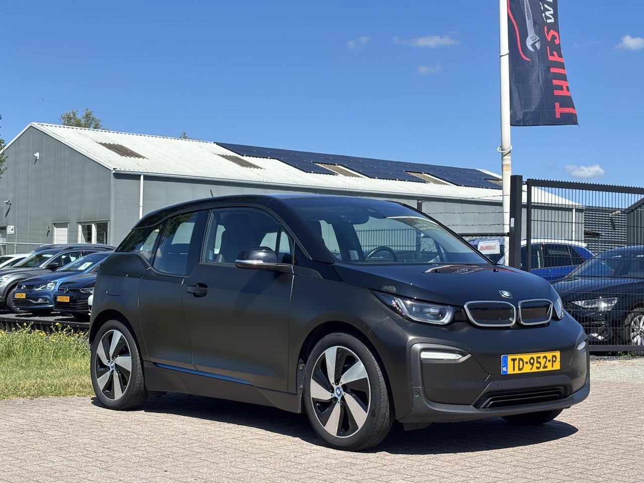 BMW i3 - S iPerformance 94Ah 33 kWh acc camera stoel vw - AutoWereld.nl