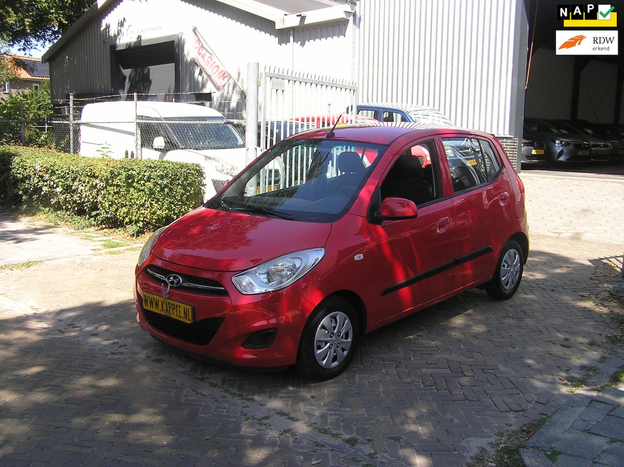 Hyundai i10 - 1.2 i-Drive Cool 120 d km nap airco APK - AutoWereld.nl