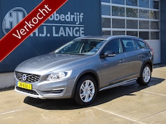 Volvo V60 Cross Country - 2.0 T5 Momentum