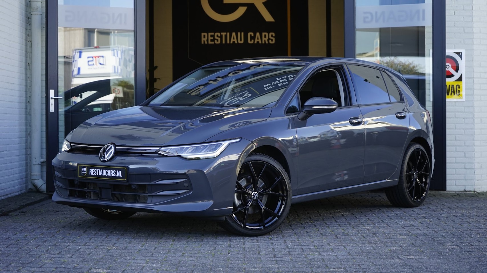 Volkswagen Golf - VIII 8.5 1.5 eTSI AUTOMAAT|ACC|AMBIANCE|CARPLAY|FACELIFT|PDC - AutoWereld.nl