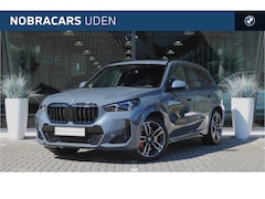BMW X1 - xDrive25e M Sport Automaat / Trekhaak / Panoramadak / M Sportstoelen / Comfort Access / He