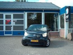 Toyota iQ - 1.0 VVTi Comfort