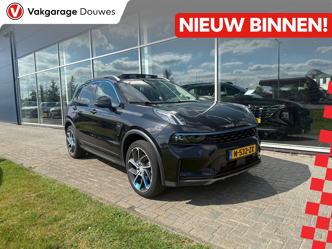Lynk & Co 01 - 1.5 |Pano dak|Camera|Trekhaak|Plug in| - AutoWereld.nl