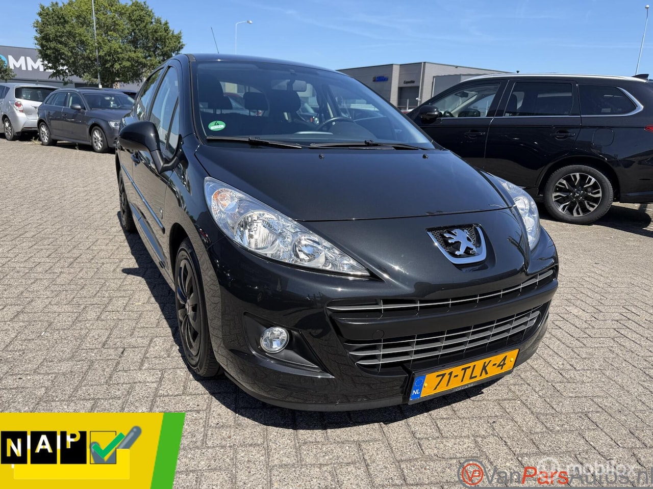 Peugeot 207 - 1.4 VTi Urban Move 1.4 VTi Urban Move,Airco,Cruise,5drs! - AutoWereld.nl