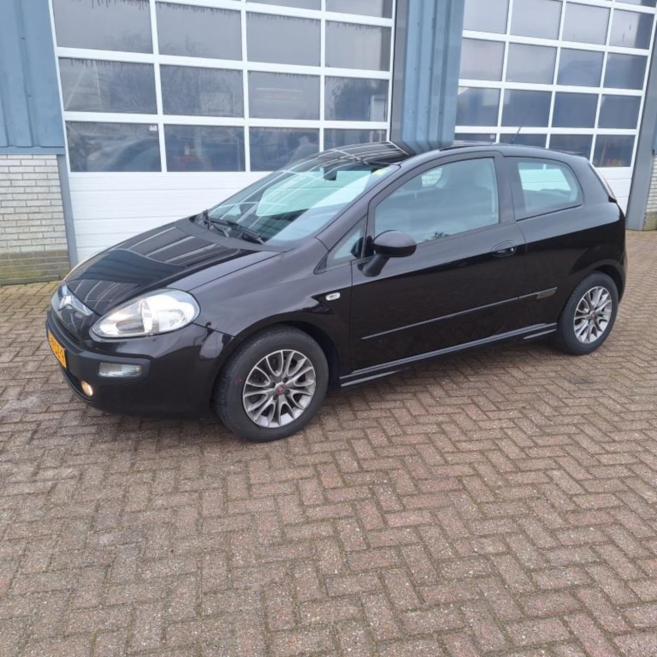 Fiat Punto Evo - 1.3 M-Jet Dynamic 1.3 M-Jet Dynamic - AutoWereld.nl
