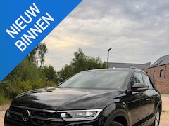 Volkswagen T-Roc - 1.5 TSI Life Business